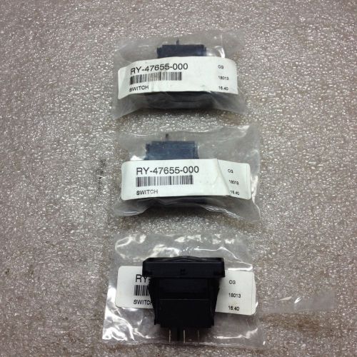 (X13) 3 CARLING TECHNOLOGIES V751-0705R SWITCHES