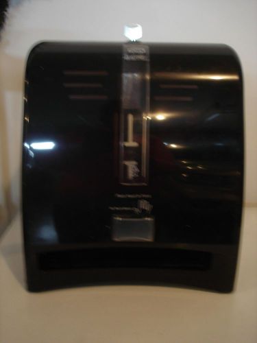 TORK INTUITION H1 PAPER TOWEL DISPENSER WITH KEY NO TOUCH SENSOR