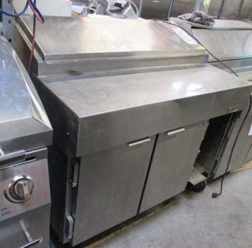 Traulsen 2 door pizza prep-table self-contained for sale