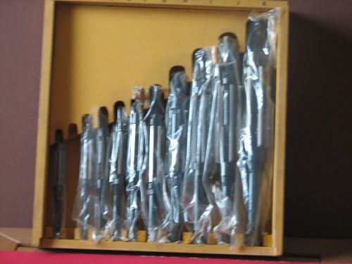 ADJUSTABLE HAND REAMER, 10 PIECE SET, HOLES FROM .468&#034; TO 1.500&#034;
