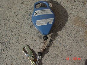 FALL TECH FALL LIMITER SELF RETRACTING LIFELINE MODEL 7226 3/16 CABLE