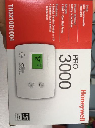 Honeywell TH3110D1008 PRO3000 Thermostat - NEW!