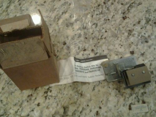 GE THAUX66D Auxiliary Contact.           600 VAC 400-600 Amp