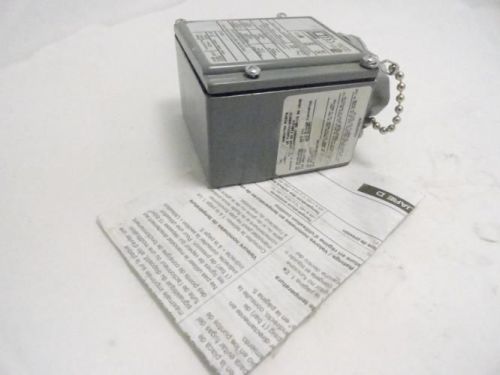 145494 new-no box, square d  9012gdw4 pressure switch, 10a @ 480v, 1/4&#034;-18 fnpt for sale