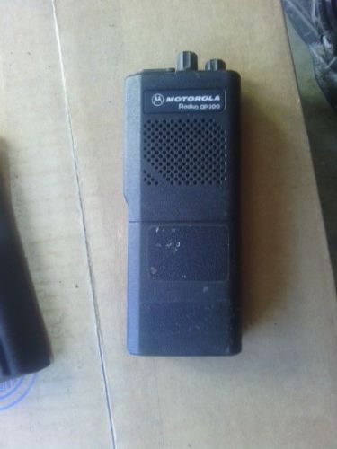 Used Motorola GP300 Radius 2Ch 4W UHF 438-470Mhz Radio