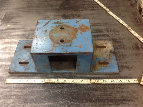 Hydraulic cylinder base stand only. will fit enerpac model rc2514. weighs 25 lbs for sale