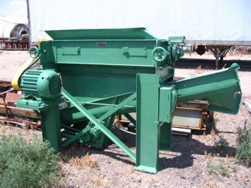 Sprout bauer  waldron andritz 6x60 crumble roll with stand and auger for sale