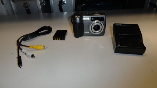 S32: Kodak EASYSHARE Model DX7630 Black
