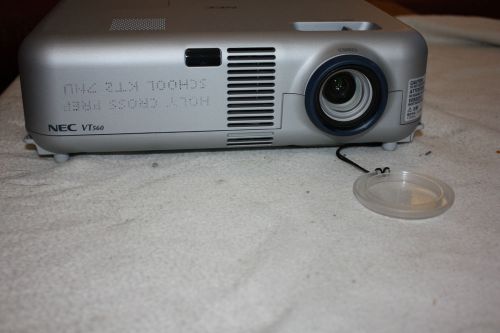NEC VT560 Projector