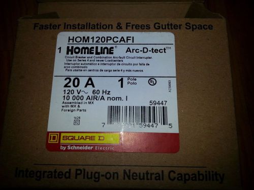 SQUARE D HOMELINE HOM120PCAFI  ARC-FAULT COMBO 20A  PLUG IN