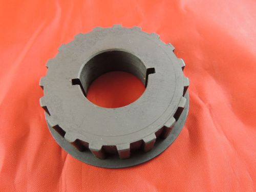 Crank Driven Pulley 19 Tooth 1 1/4&#034; Bore 1/8&#034; Keyway 5/8&#034; Width 2 3/4&#034; Diameter