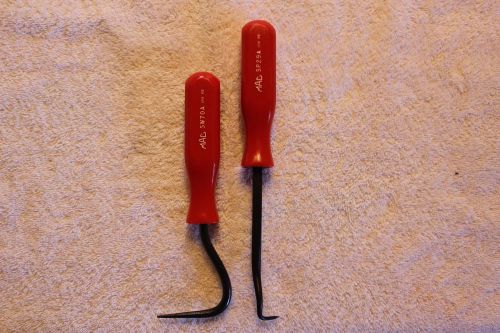 Mac Tools Hook Pick, (2) Red Handle SW-70A &amp; SP-29A W/Bonus