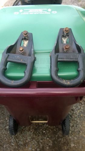 F150 Expedition Tow Hooks 97 98 99 00 01 02 03 Truck