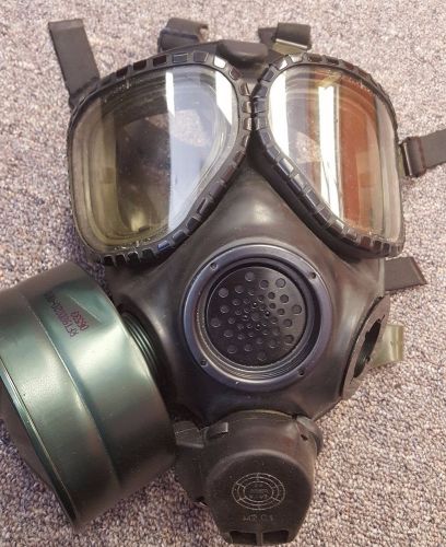 MSA Gas Mask, M2 C1, Size M/L
