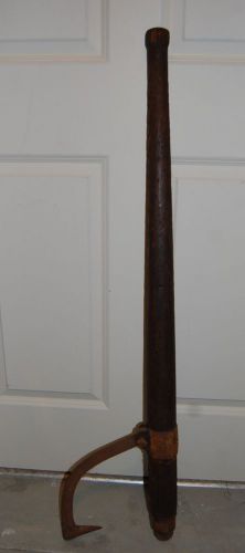 Vintage Cant Hook 44&#034; Log Roller, Cast Iron Peavey Head, Lumber Jack Wood Tool