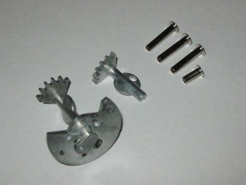 NEW!! Briggs &amp; Stratton Gas Engine Carburetor Butterfly and Rivet Set Model FH S