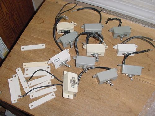 Leviton 125 vt toggle switches lot of 11 for sale