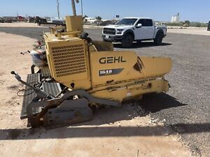 2009 Gehl Paving machine Runs Great Ready To Pave