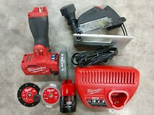 Milwaukee M12 FUEL 3&#034; Cutoff Tool w/ Battery, Charger  &amp; Blades Model# 2522-20