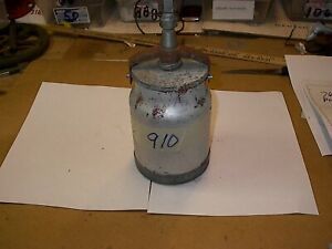 Deville&#039;s air Paint Spray Gun with cup   Used. 910