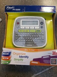 BRAND NEW BROTHER P-TOUCH PT-D200 LABEL PRINTER MAKER - GREAT FOR SCRAPBOOK