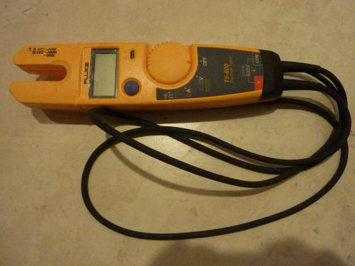 FLUKE T5-600 ELECTRICAL TESTER/METER GOOD CONDITION WORK GREAT