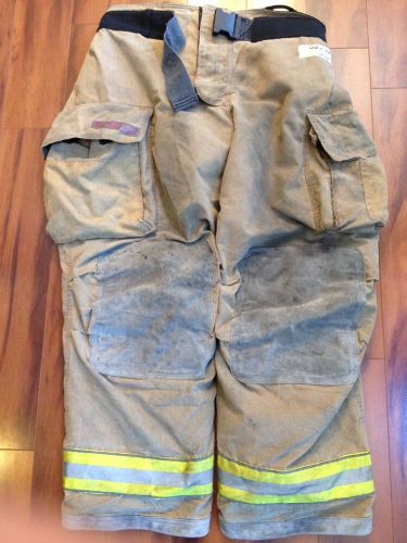 Firefighter PBI Gold Bunker/Turn Out Gear Globe G Extreme USED 42L x 32L 2007