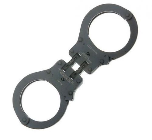Peerless 4802 Hinged Handcuff #301 Black