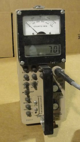 Ludlum Model 2220 Scaler Ratemeter With Ludlum 44-7 Probe