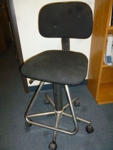 A laboratory high chair on 5 wheels, adjustable pneumatic height (22”-32)(c140) for sale