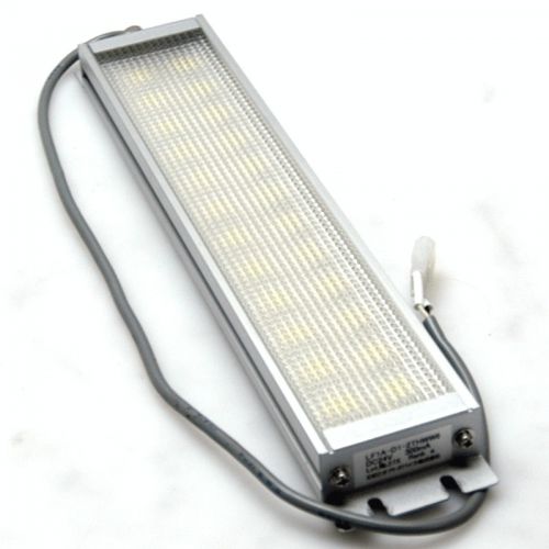 IDEC LF1A-D1-2THWW6 LED Light Bar Illumination Strip 7.2W 24VDC 300mm Cool White