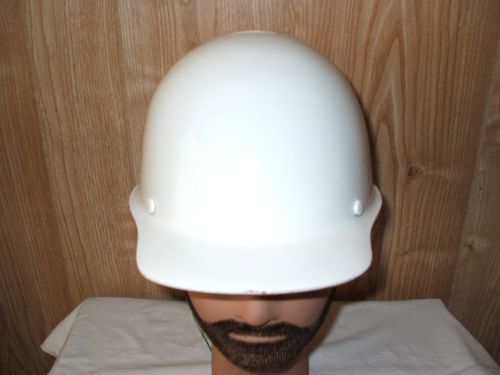 MSA Safety Skullguard Hard Hat/Cap Type 1-Class G - White Medium UHDE Corp Logo