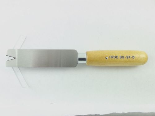 (CS-445) Hyde Tools 66300 Straight V-Trim Knife, Wood Handle