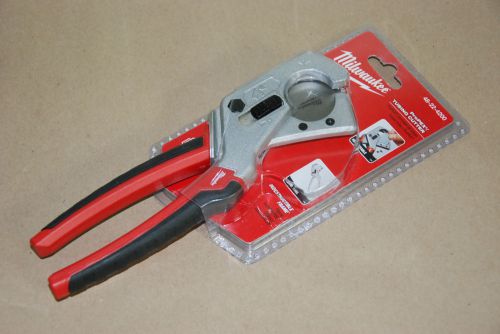 BRAND NEW FACTORY SEALED MILWAUKEE 48-22-4200 PROPEX TUBING CUTTER