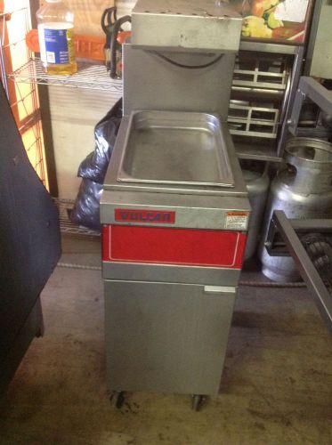 VULCAN COMMERCIAL FRYER  HEATED DUMP STATION ON CASTERS CHEAP
