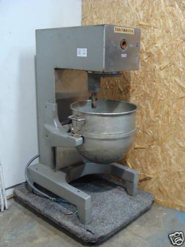 Heavy duty toastmaster 60q mixer with mixing bowl for sale
