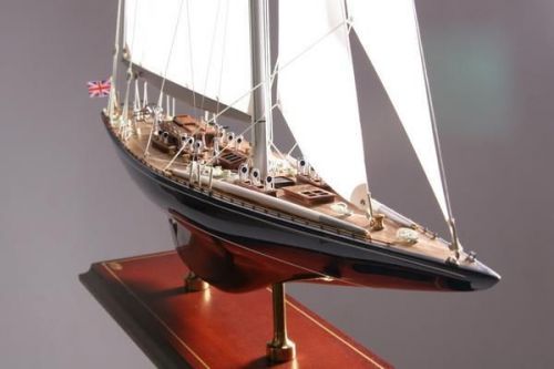 Americas cup yacht endeavour 1934 j boat wooden model sailboat abordage&#039; for sale