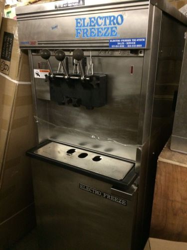 Electro Freeze Water Cool 30T-RMT Soft Serve Ice Cream Machine Yogurt
