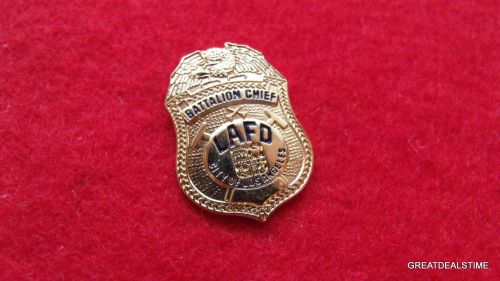LAFD,Fire BATTALION CHIEF Dept Badge,Fireman Mini Metal GOLD EAGLE LAPEL PIN, LA