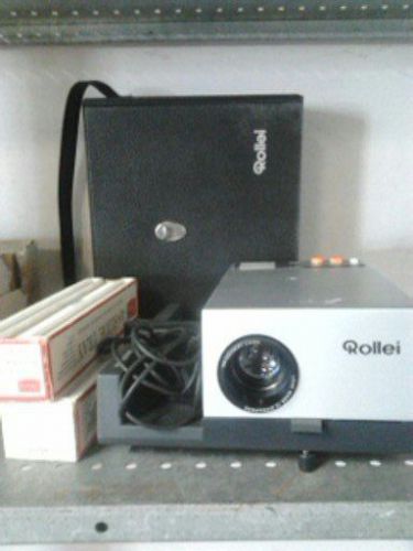 Mint germany rollei slide projector,p250af autofocus,timer,remote,case,2x40 tray for sale