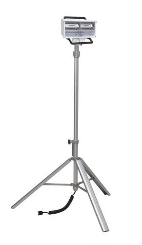 Whelen pioneer quad flood with 40&#034; telescoping tripod pedastal mount. for sale