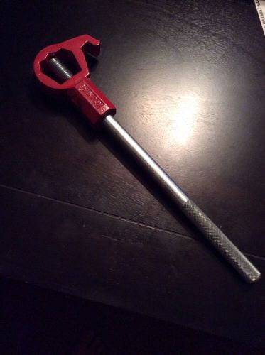 Adjustable Hydrant Wrench 6Akc0, 1 1/2 To 3&#034;