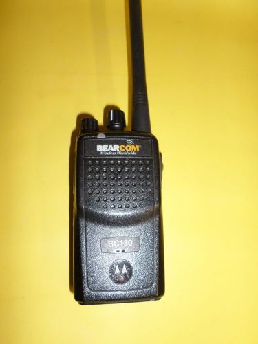 BC130 BearCom by Motorola  VHF 16 ch  Walkie Talkie