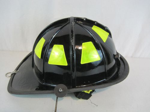 Cairns Firefighter Black Helmet Turnout Bunker Gear Model 1010 (H527)