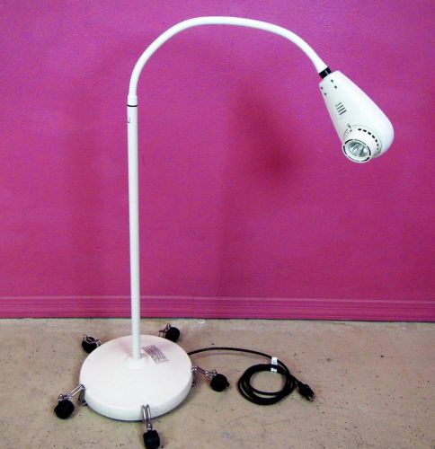 Welch allyn ls-135 medical exam light halogen floor lamp w/ gooseneck &amp; stand for sale