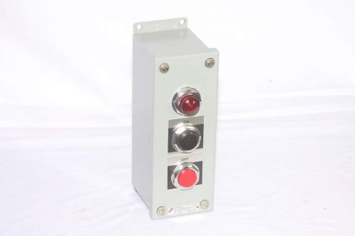 GE Industrial Push Button Enclosure CR104PEG13 2-Button w/ Indicator  CR104P
