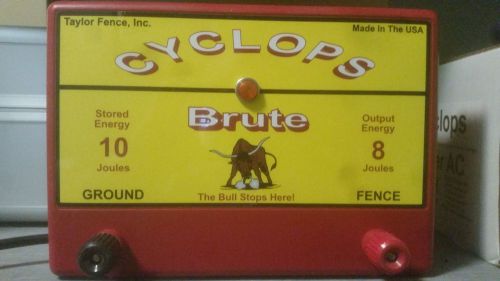 Cyclops Electric Fence Charger/Energizer - BRUTE 110V 8 Joule