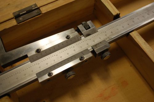 12&#034; Phase II Verneir Height Gage