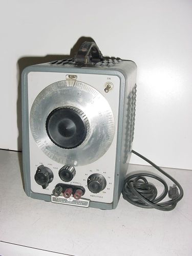 A Hewlett Packard HP-200AB Audio Oscillator