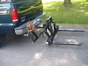 Hitch lift for more room on your truck to easily transport your utility box.